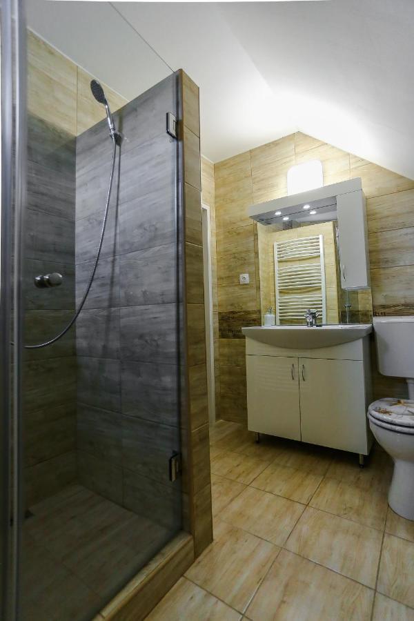 Gárdi Apartman Szekszárd Exterior foto
