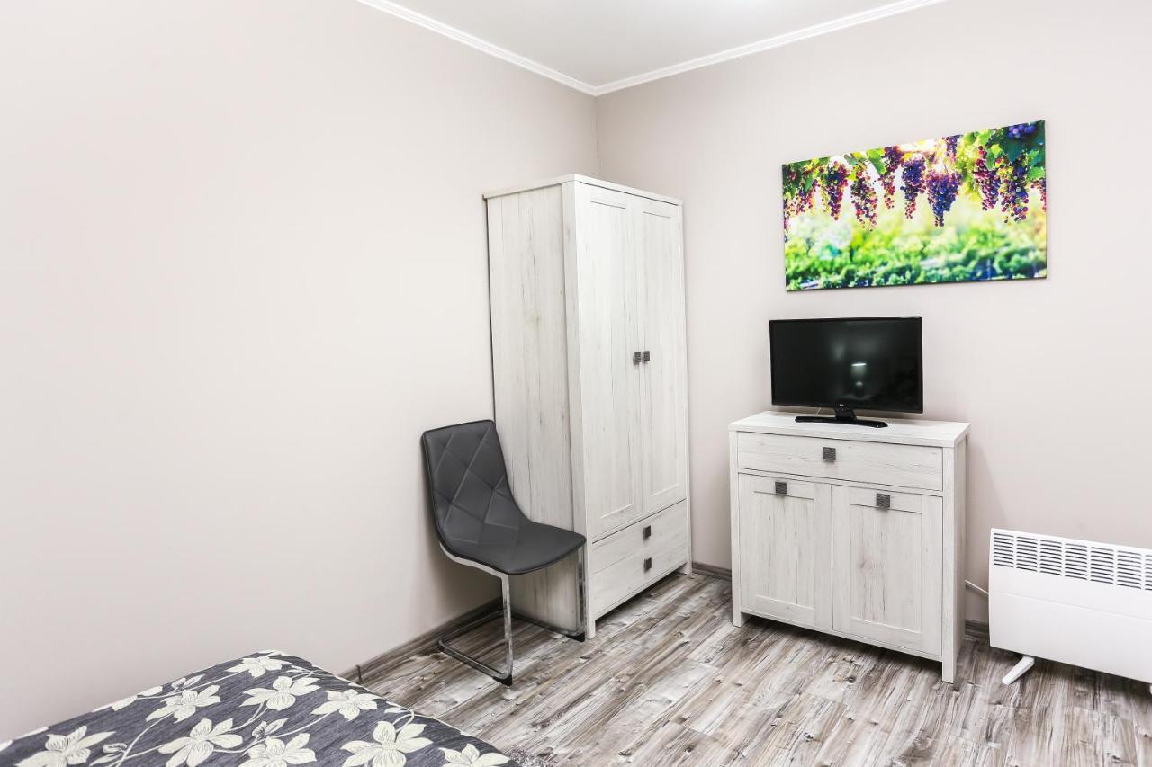 Gárdi Apartman Szekszárd Exterior foto
